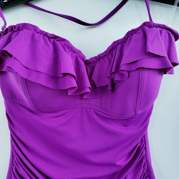 La Blanca Other - LA BLANCA Ruffled Bandeau Mio One Piece Size 12